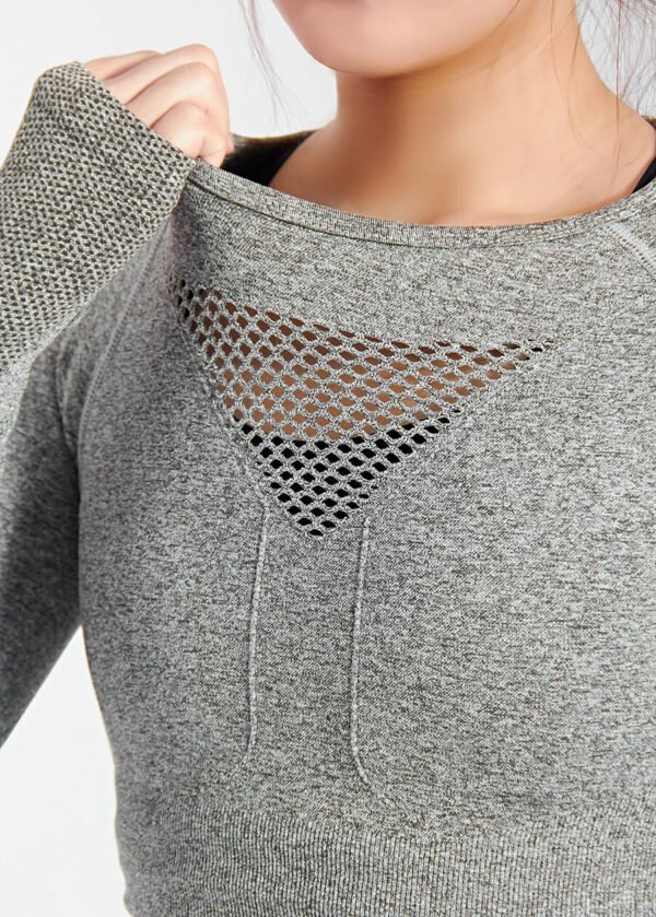 Factory OEM Womens Activewear Seamless Yoga Set Custom Design Yoga Wear - Image 6